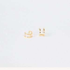 Caitlyn minimalist earrings 18K gold
